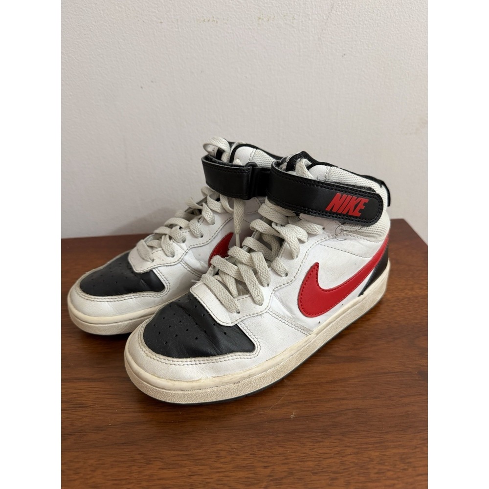 Nike Court Borough Mid 2 Kids Sneaker Size 4Y White/Black/Red